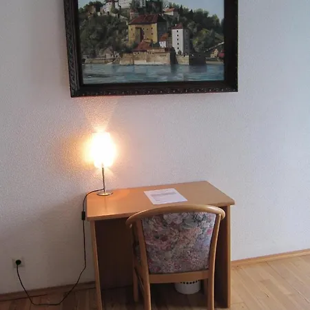 Burgwald Otel