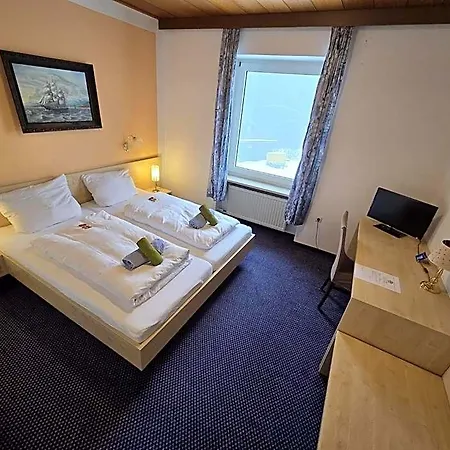Burgwald Hotel 3*