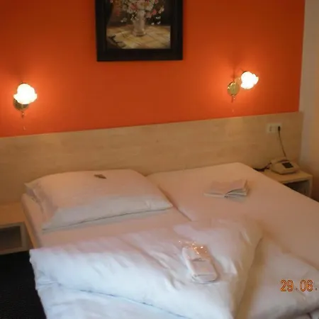 Burgwald Hotel 3*